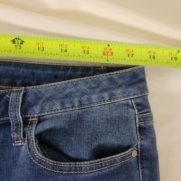 Versona Womens Jeans Size 33 Actual W35 x L26.5 Mom Embroidered Hem Blue Denim - Picture 5 of 15